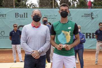 Carlos Gimeno gana el II Challenger Gran Canaria/TA.