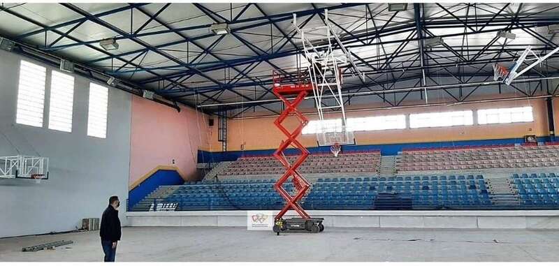 El concejal Diego Ojeda, supervisando las obras / TA