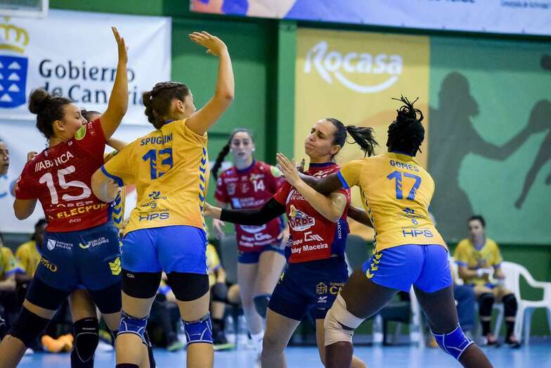 El partido se disputa este martes a las 19.00 hora canaria / TA