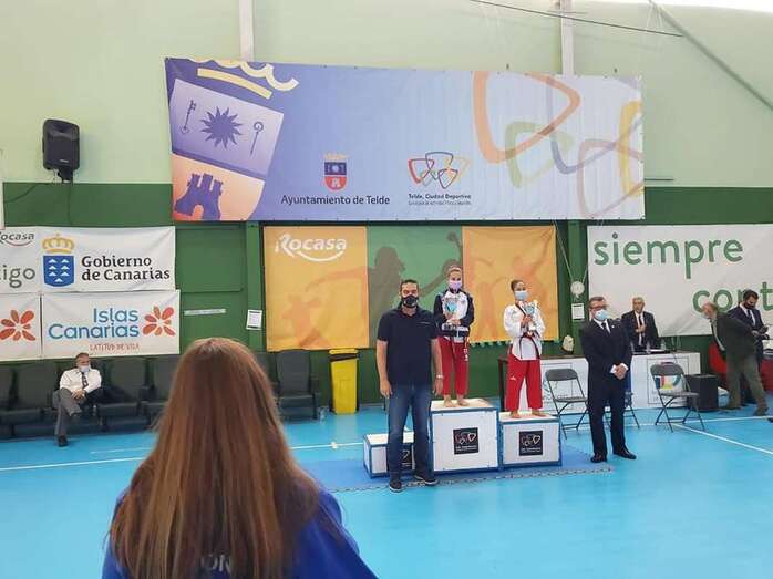 Momento de la entrega de trofeos/TA.