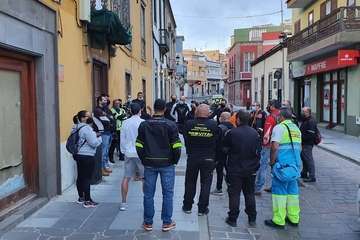 San Juan acogió esta mañana la salida de la prueba de montaña Escalada al Pico de las Nieves/TA.