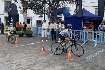 San Juan acogió esta mañana la salida de la prueba de montaña Escalada al Pico de las Nieves/TA.
