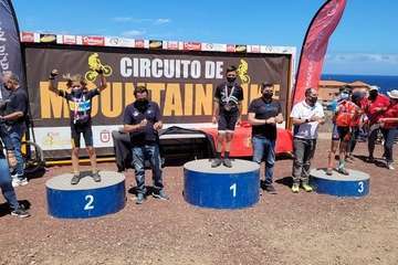 Los teldenses de Piconera brillan en el Campeonato de Canarias de Escuelas MTB/TA.