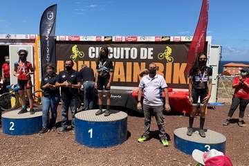 Los teldenses de Piconera brillan en el Campeonato de Canarias de Escuelas MTB/TA.