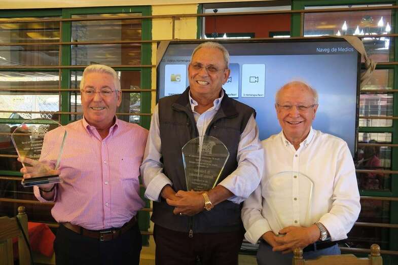 Los tres homenajeados: Francisco Santiago, Francisco Naranjo y José María Herrero/MotorActualidad.es.