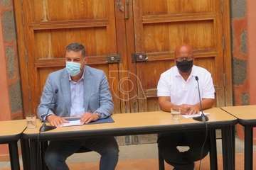 Presentación del concurso monográfico de presa canario en Telde/TA.