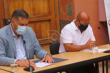 Presentación del concurso monográfico de presa canario en Telde/TA.