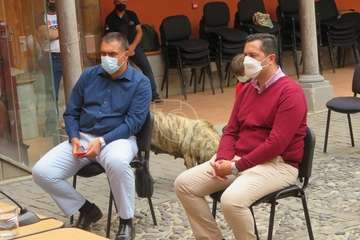 Presentación del concurso monográfico de presa canario en Telde/TA.