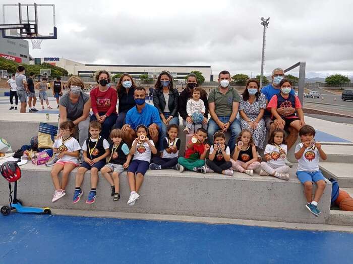 Imagen del acto de despedida del CB Fénix / TA