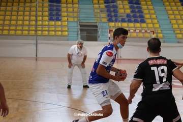 El teldense Marko Ojeda destaca en un equipo pontevedera/TA.