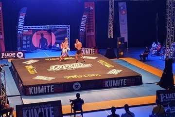 Los amantes de los deportes de combate disfrutan en Telde con el New Kumite Rules/TA.