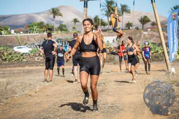 El atleta teldense Azman Mesand 'rompe' la Bestial Race de Lanzarote/Bestial Race.