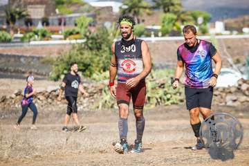 El atleta teldense Azman Mesand 'rompe' la Bestial Race de Lanzarote/Bestial Race.
