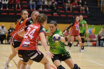 El Rocasa se trae un punto de su visita al Zuazo/Alfredo García.