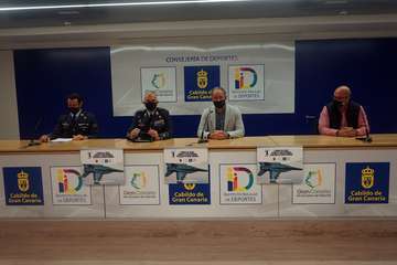 La Base Aérea de Gando acoge el I Torneo de Pádel Familia e Instituciones Públicas/Acfi Press.