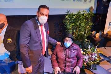 Homenaje a las primeras teldenses bregadoras en la lucha canaria/TA.