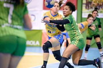 Saber sufrir le vale al Rocasa para llevarse el derbi canario ante Zonzamas/TA.