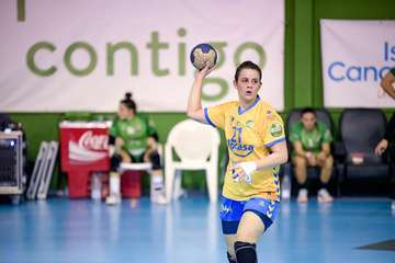 Saber sufrir le vale al Rocasa para llevarse el derbi canario ante Zonzamas/TA.