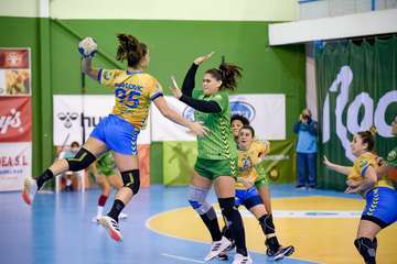 Saber sufrir le vale al Rocasa para llevarse el derbi canario ante Zonzamas/TA.