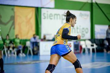 Saber sufrir le vale al Rocasa para llevarse el derbi canario ante Zonzamas/TA.