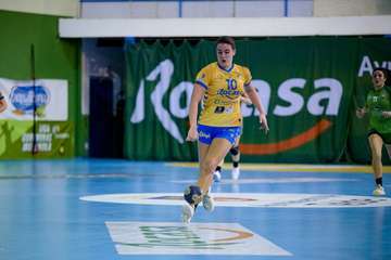 Saber sufrir le vale al Rocasa para llevarse el derbi canario ante Zonzamas/TA.