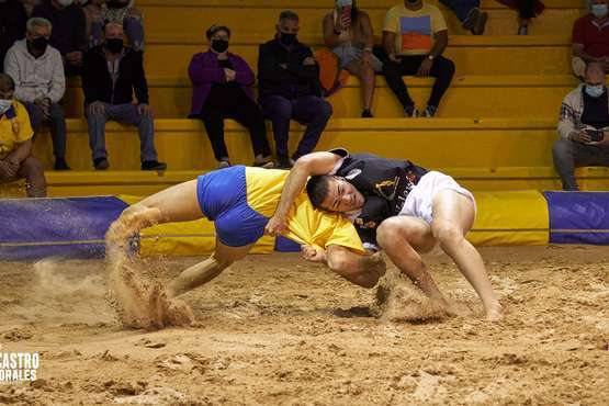 Victoria contundente (6-12) del Castro Morales ante el Roque Nublo/CL Castro Morales.