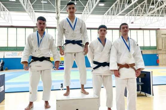 Los judocas del Las Nieves Akari de Telde se cuelgan 17 medallas en el Campeonato de Canarias/TA.