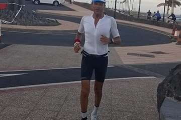 El atleta teldense Carmelo Ruiz hace historia en Lanzarote al completar su 25Âº participación en el Ironman/TA.