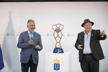 El Rocasa, homenajeado por el Gobierno de Canarias/Acfi Press.