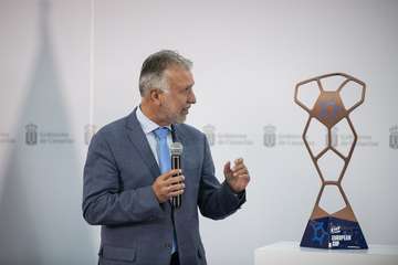 El Rocasa, homenajeado por el Gobierno de Canarias/Acfi Press.