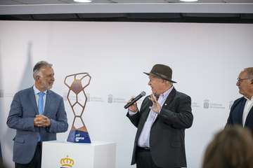 El Rocasa, homenajeado por el Gobierno de Canarias/Acfi Press.