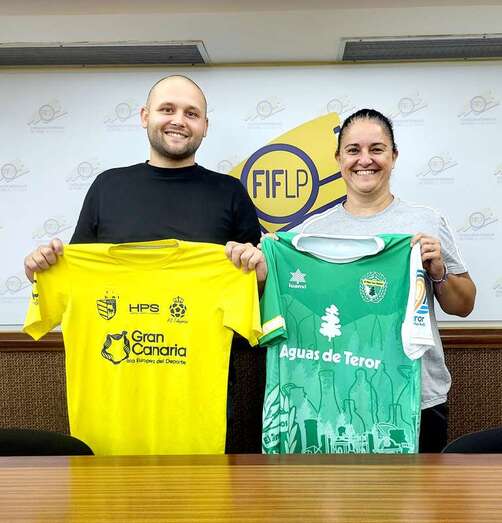 Imagen de la firma del acuerdo / TA