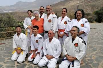 Entrenamientos y convivencia del club Anta (Telde) en plena naturaleza/TA.