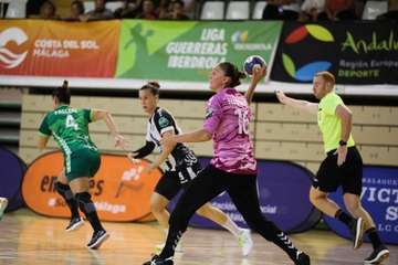 Victoria titánica en Málaga del Rocasa/TA.