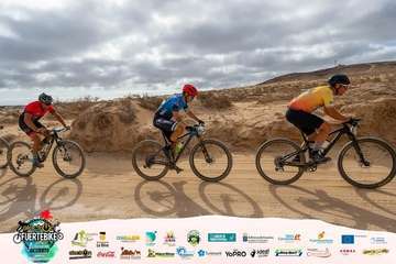  El club teldense Atlefulca pedalea en Fuerteventura y La Palma/Cedida por Atlefulca.