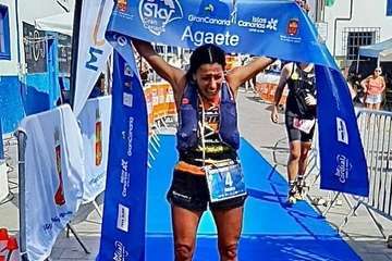 La atleta teldense Sandra Moreno, primera mujer en la Sky Gran Canaria/TA.