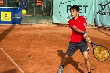  Máximo nivel en la fase previa de la Gran Canaria Yellow Bowl en Telde/TA.
