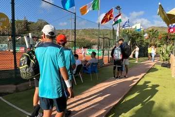  Máximo nivel en la fase previa de la Gran Canaria Yellow Bowl en Telde/TA.