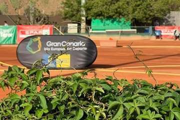  Máximo nivel en la fase previa de la Gran Canaria Yellow Bowl en Telde/TA.