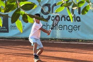 Máximo nivel en la fase previa de la Gran Canaria Yellow Bowl en Telde/TA.