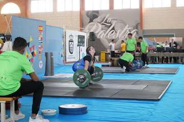 La joven teldense Yaritza Soler triunfa en el Campeonato de España de Halterofilia/TA.