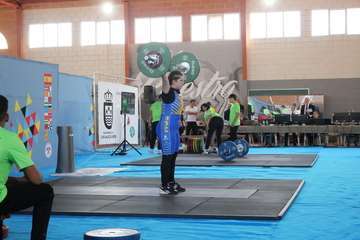 La joven teldense Yaritza Soler triunfa en el Campeonato de España de Halterofilia/TA.