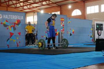 La joven teldense Yaritza Soler triunfa en el Campeonato de España de Halterofilia/TA.