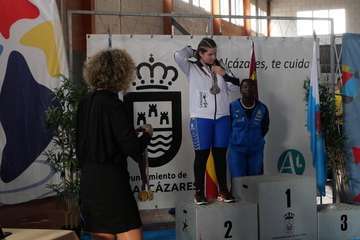 La joven teldense Yaritza Soler triunfa en el Campeonato de España de Halterofilia/TA.