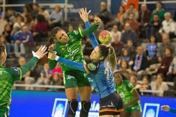 El Rocasa encaja su segunda derrota de la temporada por 30-22 ante el Bera Bera/TA.