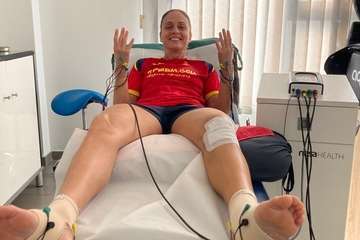 Silvia Navarro, portera del Rocasa y de la selección española, se recupera de su grave lesión en el Centro Mare de Telde/TA.