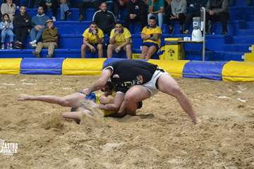 Triunfo a domicilio del Castro Morales en Arinaga/Castro Morales.