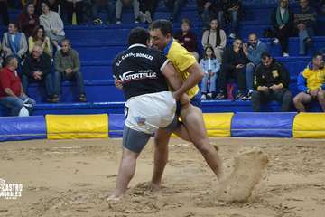 Triunfo a domicilio del Castro Morales en Arinaga/Castro Morales.