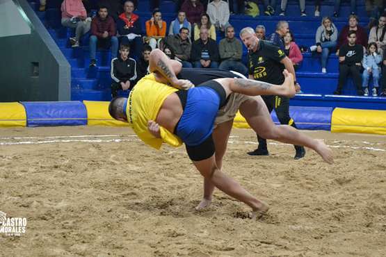 Triunfo a domicilio del Castro Morales en Arinaga/Castro Morales.