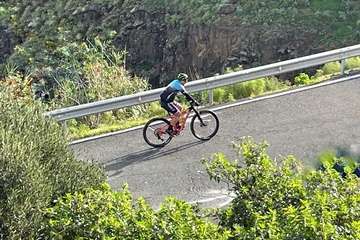 La Fénix Bike Trail se estrena en Telde con un circuito por senderos de las medianías del municipio/TA.